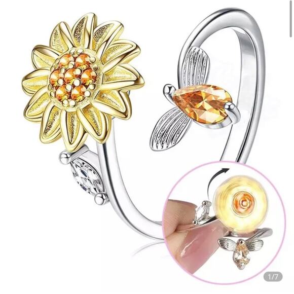 Adjustable Rotating Sunflower Ring New - Picture 3 of 4